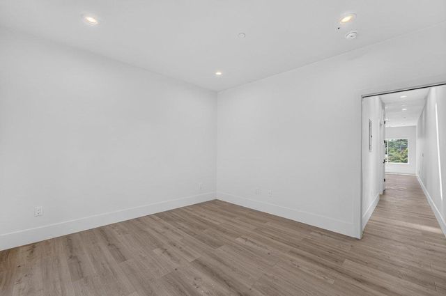 3390 Lillian Way, Santa Cruz, CA 95065