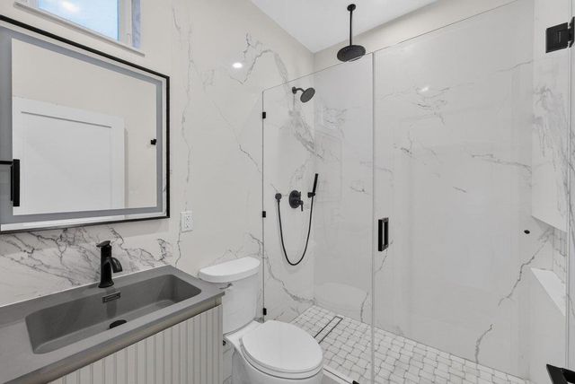 3390 Lillian Way, Santa Cruz, CA 95065