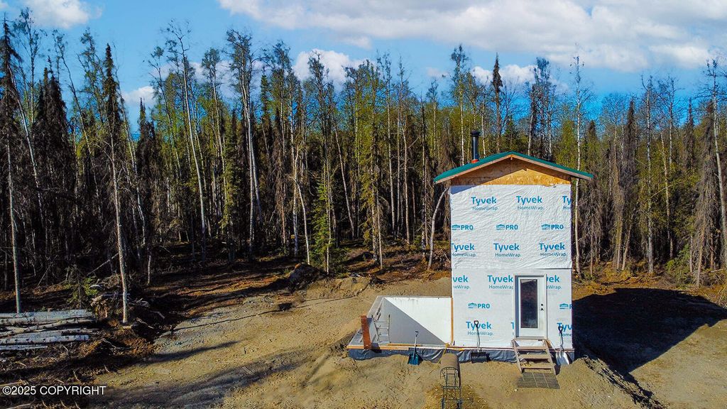 69222 S Parks Highway, Willow, AK 99688