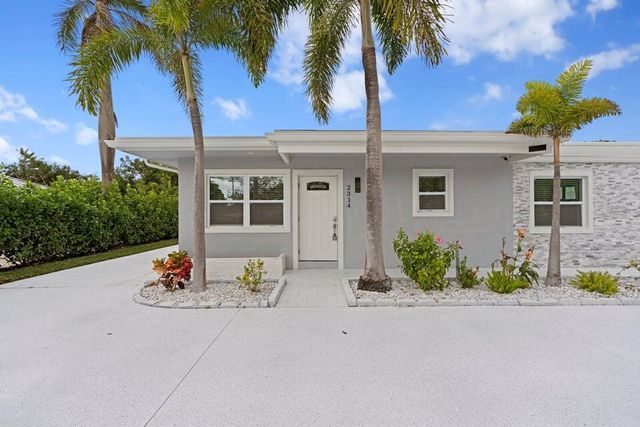 2312 Spanish Trail, Delray Beach, FL 33483