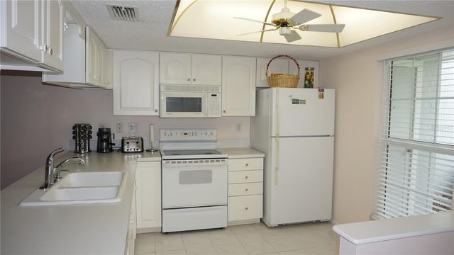 7616 DANUBE DRIVE, Hudson, FL 34667