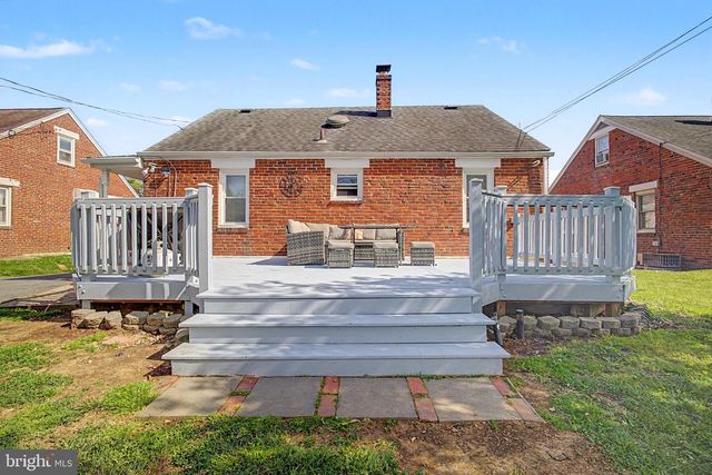 962 THORNTON RD, Upper Chichester, PA 19061