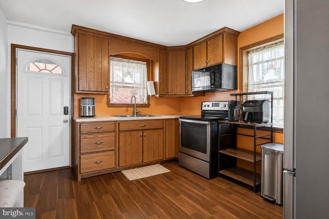 962 THORNTON RD, Upper Chichester, PA 19061