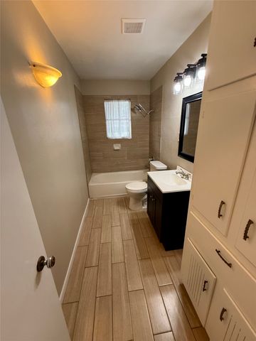 308 Simmons Drive, Hurst, TX 76053
