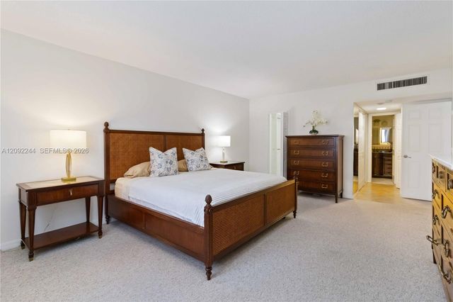 3450 S Ocean Boulevard 2030, Palm Beach, FL 33480