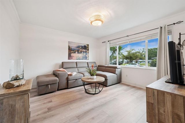 425 VANDERGRIFT DRIVE, Ocoee, FL 34761