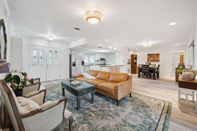 425 VANDERGRIFT DRIVE, Ocoee, FL 34761