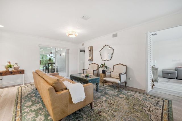 425 VANDERGRIFT DRIVE, Ocoee, FL 34761