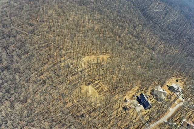 533 Old A T Approach Trail, Jasper, GA 30143