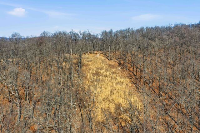 533 Old A T Approach Trail, Jasper, GA 30143