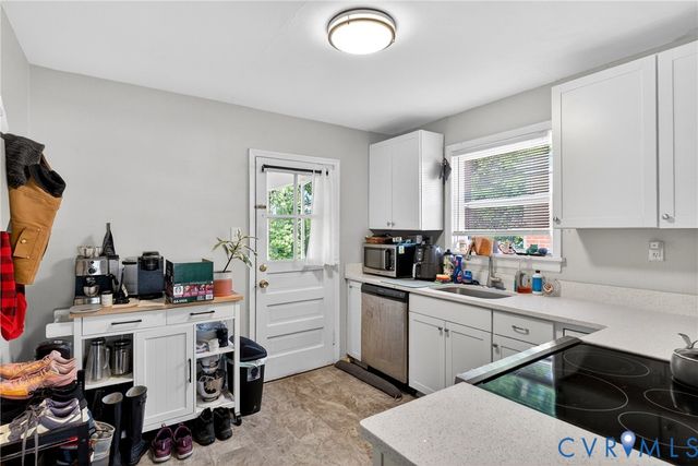 3228 Hanover Ave, Richmond, VA 23221