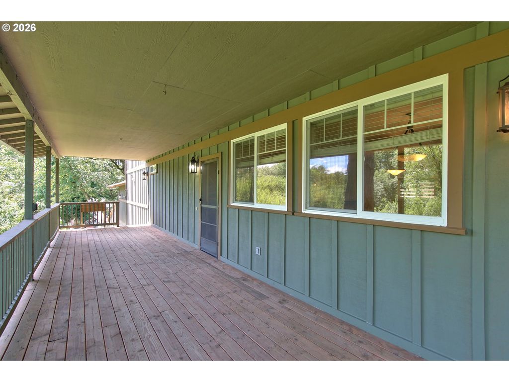 Image 4 of property listing at 957 Sw FELLOWS St, Mc Minnville, OR 97128
