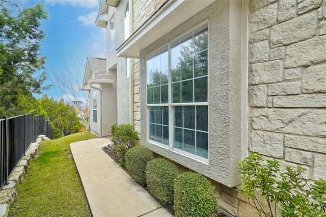 101 Aria RDG 901, Austin, TX 78738