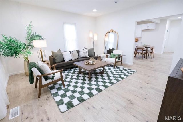 2708 Hubbard Street, Hannibal, MO 63401