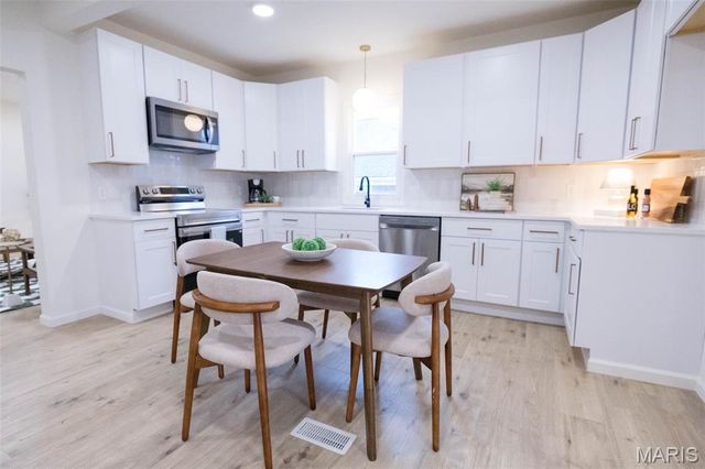 2708 Hubbard Street, Hannibal, MO 63401