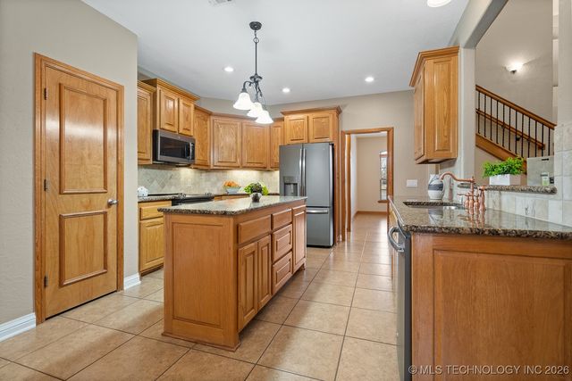 1702 Olive Street, Ardmore, OK 73401