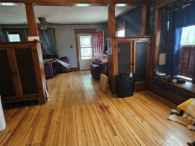 264 35th Street Drive SE, Cedar Rapids, IA 52403
