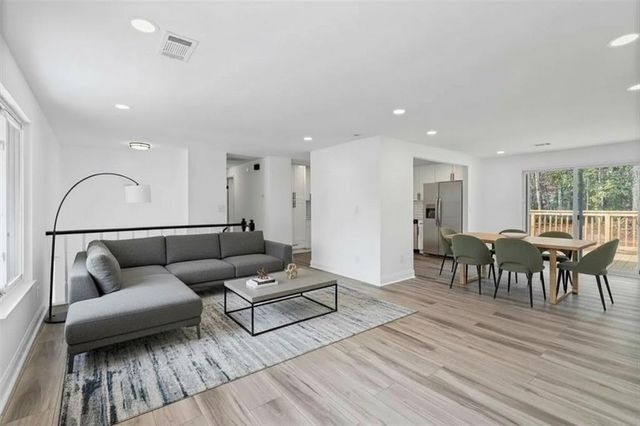 5191 Stone Trace, Stone Mountain, GA 30083