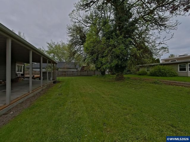 1700 NW Kings Bl, Corvallis, OR 97330