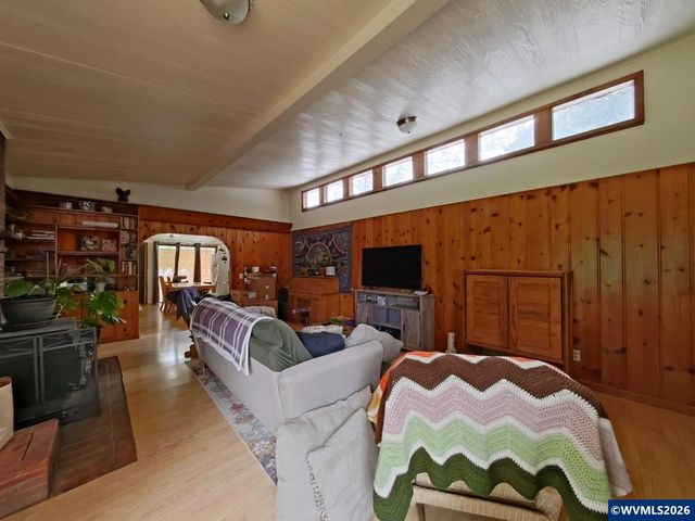 1700 NW Kings Bl, Corvallis, OR 97330