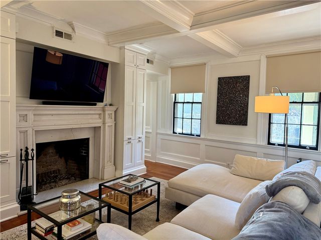 367 Benefit Street 3, Providence, RI 02903