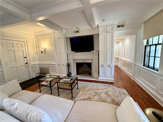 367 Benefit Street 3, Providence, RI 02903