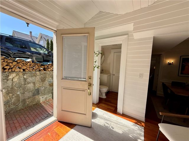 367 Benefit Street 3, Providence, RI 02903