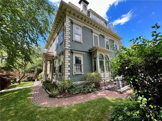 367 Benefit Street 3, Providence, RI 02903