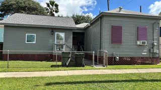 1212 15th Street, Galveston, TX 77550