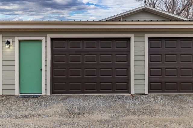 607 Avenue F 4, Billings, MT 59102