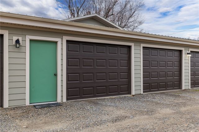 607 Avenue F 4, Billings, MT 59102