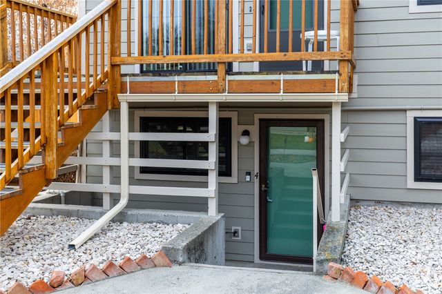 607 Avenue F 4, Billings, MT 59102