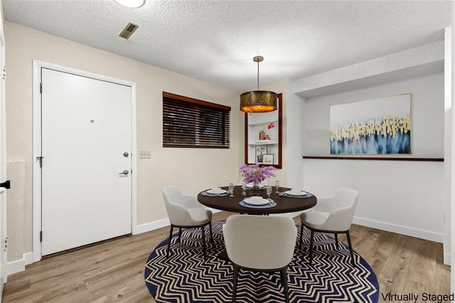 607 Avenue F 4, Billings, MT 59102