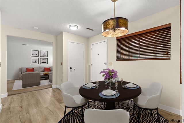 607 Avenue F 4, Billings, MT 59102