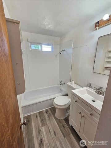 4222 Sun Drive NE, Moses Lake, WA 98837