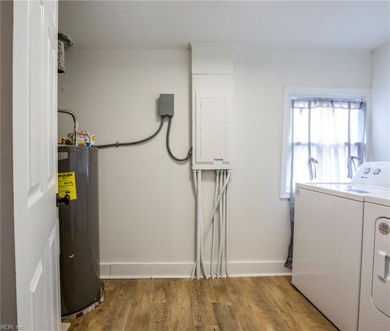 9415 Atlans ST, Norfolk, VA 23503
