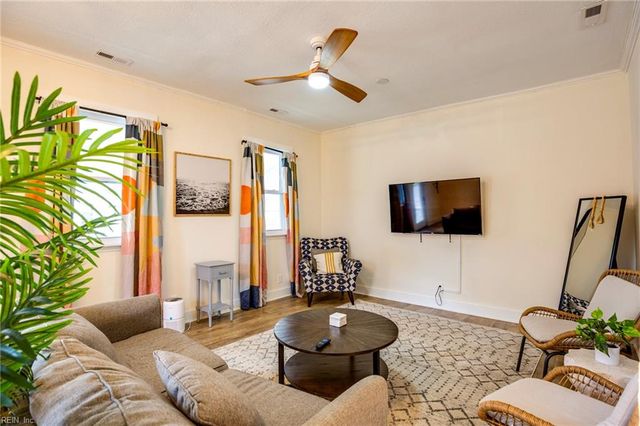 9415 Atlans ST, Norfolk, VA 23503