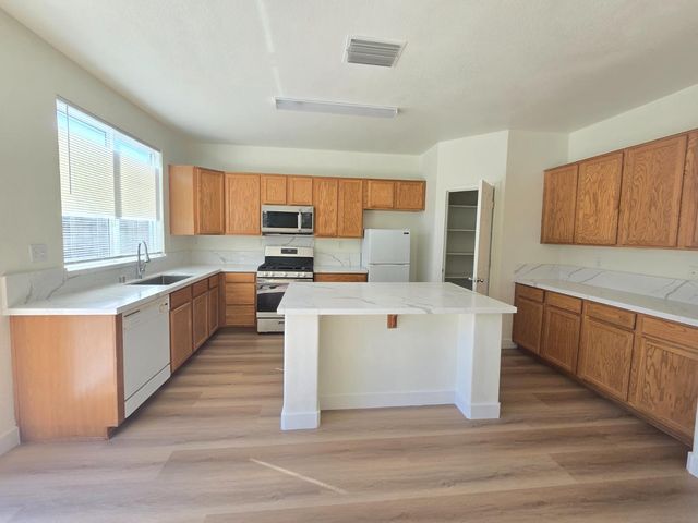 10554 Rudder Way, Stockton, CA 95209