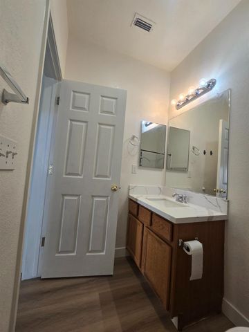 10554 Rudder Way, Stockton, CA 95209