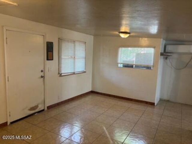 17 W Columbia Street, Tucson, AZ 85714
