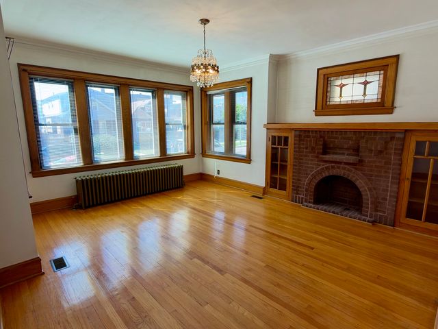 4683 N Kasson Avenue, Chicago, IL 60630