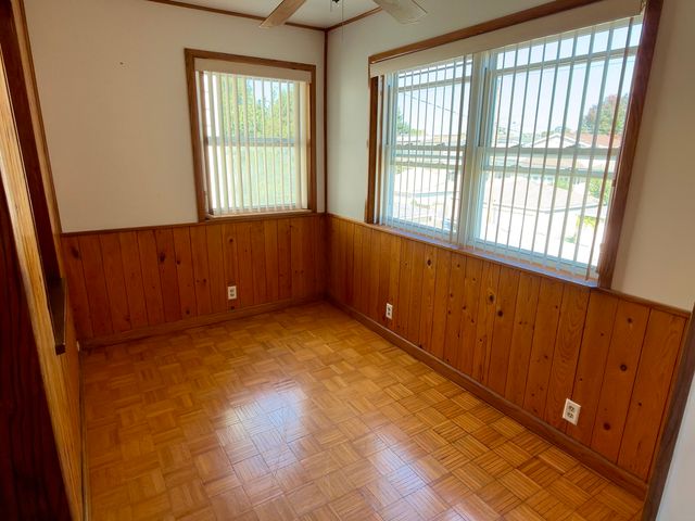 4683 N Kasson Avenue, Chicago, IL 60630