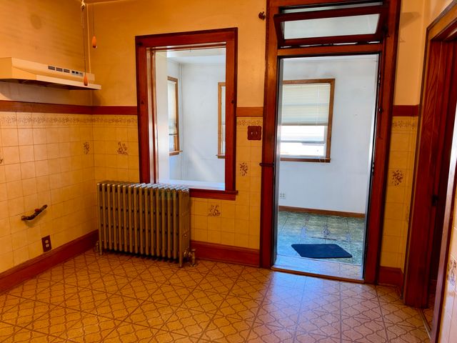 4683 N Kasson Avenue, Chicago, IL 60630