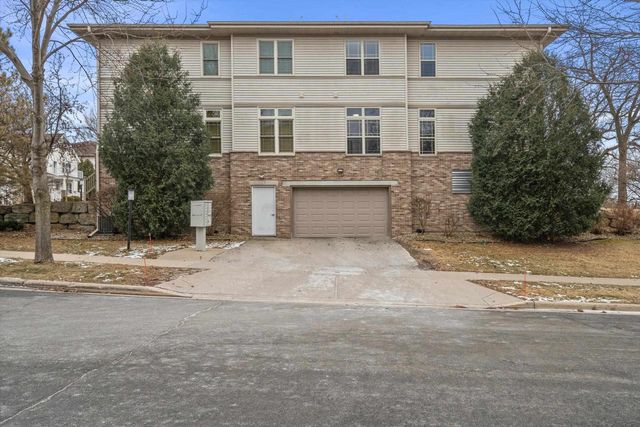 8248 Starr Grass Drive, Madison, WI 53719