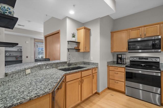 8248 Starr Grass Drive, Madison, WI 53719