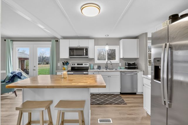 177 Mitchell Rd, Portland, TN 37148