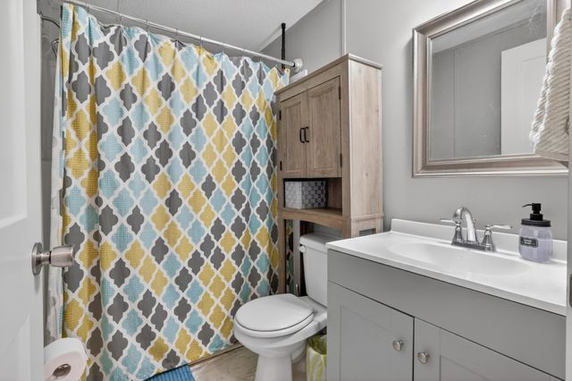 177 Mitchell Rd, Portland, TN 37148