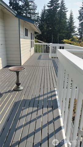 7655 Forest Ridge Drive NE, Bremerton, WA 98311