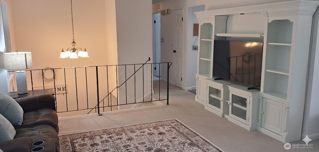 7655 Forest Ridge Drive NE, Bremerton, WA 98311