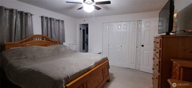 7655 Forest Ridge Drive NE, Bremerton, WA 98311